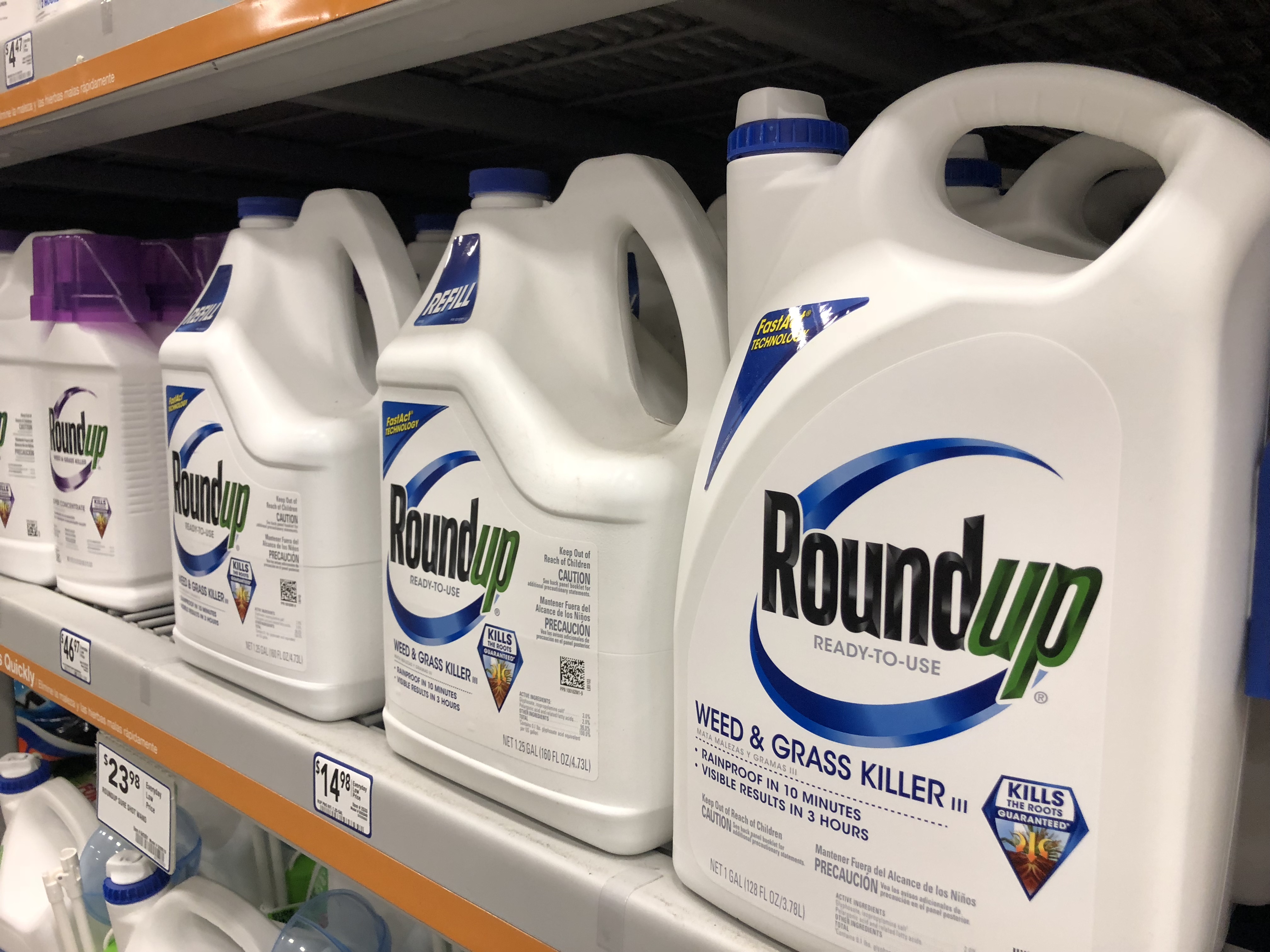 Roundup on shelf