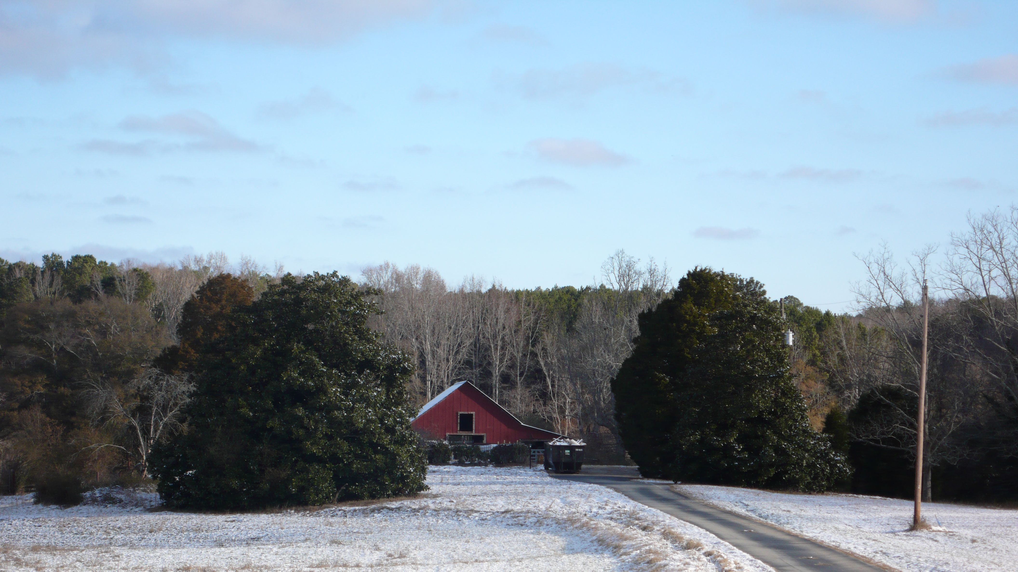 Many Fold Farm in the snow