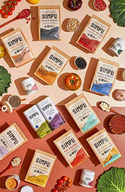 SIMPLi sells a range of beans, grains, oils, and spices.